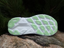 Hoka Clifton 9