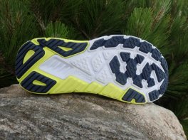 Hoka Arahi 5