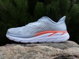 Hoka Clifton 8