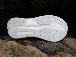 Hoka Mach 6