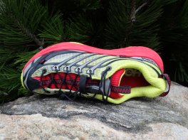 HOKA X Nicole McLaughlin Mafate THREE 2