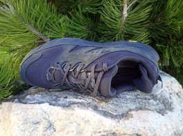 Hoka Anacapa Breeze 