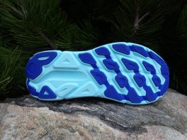 Hoka Clifton 9