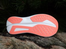 Hoka Mach 6