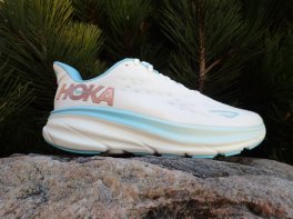 Hoka Clifton 9