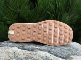 Nike Waffle One Ess
