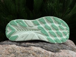 Hoka Clifton 8