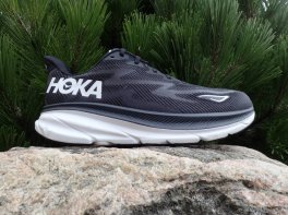 Hoka Clifton 9