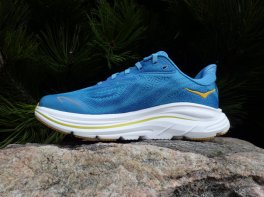 Hoka Clifton 10