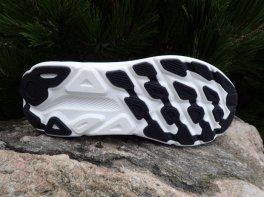 Hoka Clifton 9