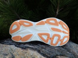 Hoka Bondi 8