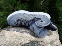 Hoka Anacapa Breeze