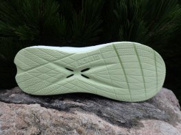 Hoka Carbon X
