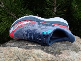 Hoka Stinson 7