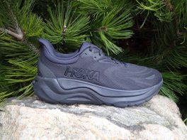 Hoka Arahi 8