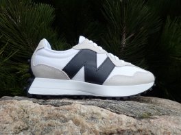 New Balance MS 327