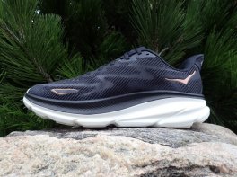 Hoka Clifton 9