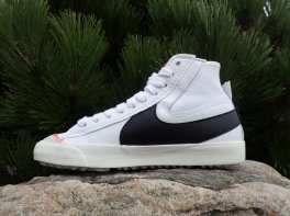 Nike Blazer Mid '77 Jumbo