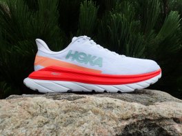 Hoka Mach 4
