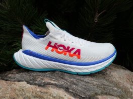 Hoka Carbon X 3