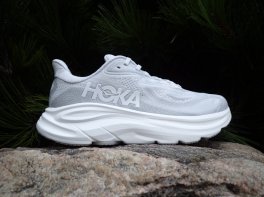 Hoka Clifton 10