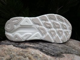 Hoka Clifton 9