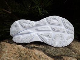 Hoka Bondi 8