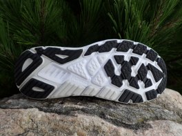 Hoka Arahi 5