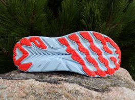 Hoka Clifton 8
