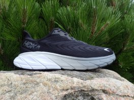 Hoka Arahi 6