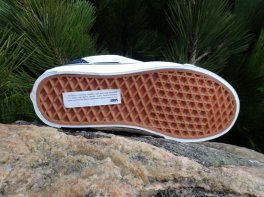Vans Knu Skool