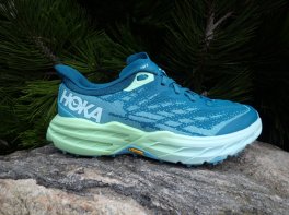 Hoka speedgoat 5