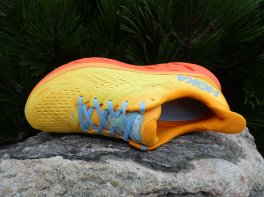 Hoka Clifton 8