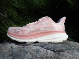 Hoka Clifton 9