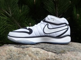  Nike Air Zoom G.t. Hustle 2 