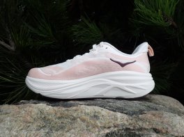 Hoka SkyFlow