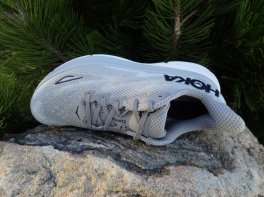 Hoka Clifton 9