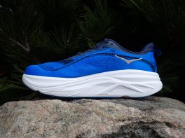 Hoka Skyflow