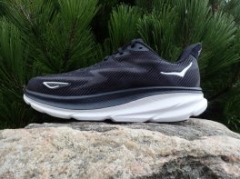 Hoka Clifton 9