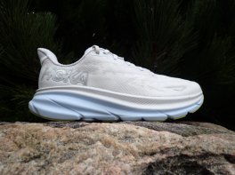 Hoka Clifton 9