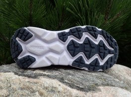 Hoka Challenger 6