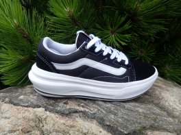 Vans Old Skool Overt CC