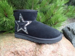 UGG Classic Mini Star