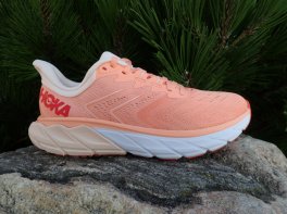Hoka Arahi 5