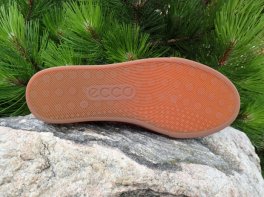 Ecco Soft 10