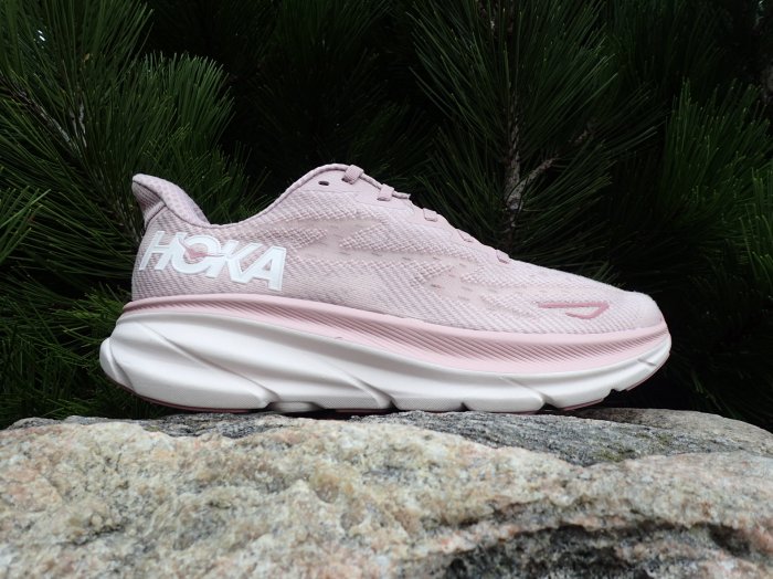 Hoka Clifton 9