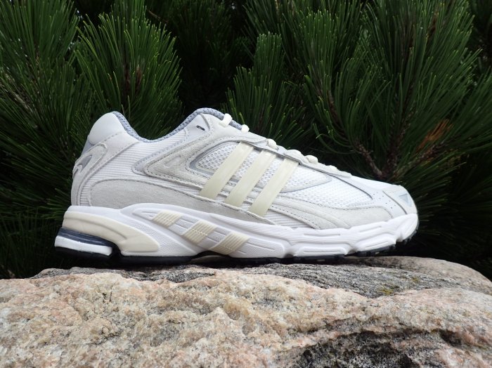 Adidas Response CL