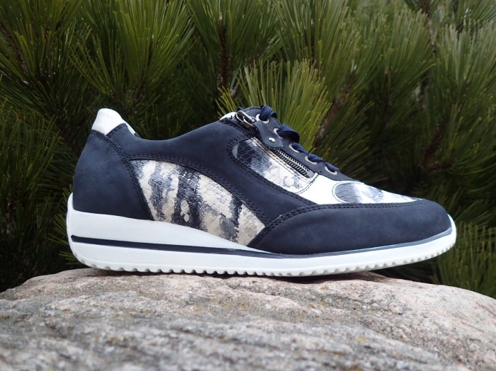 Waldläufer Himona