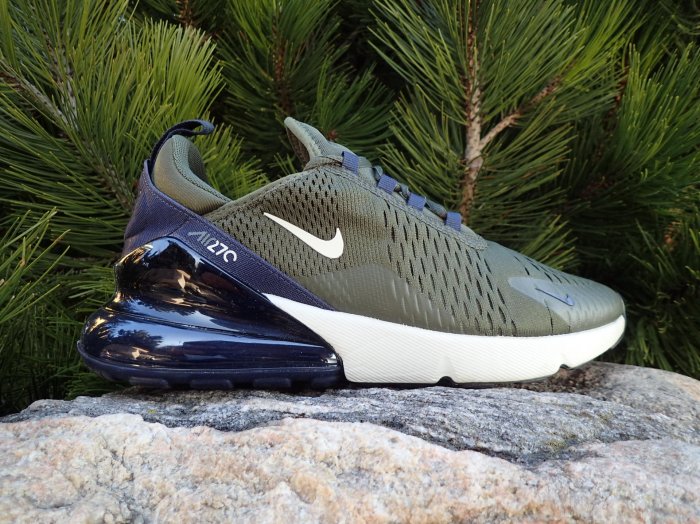 Nike Air Max 270