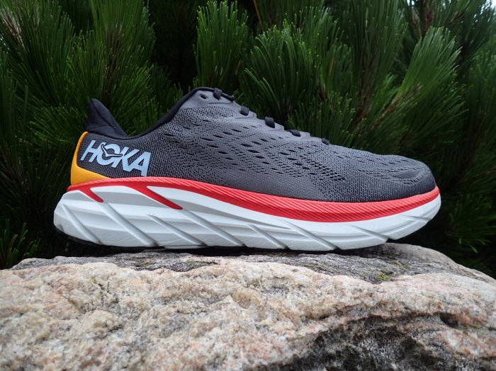HOKA Clifton 8